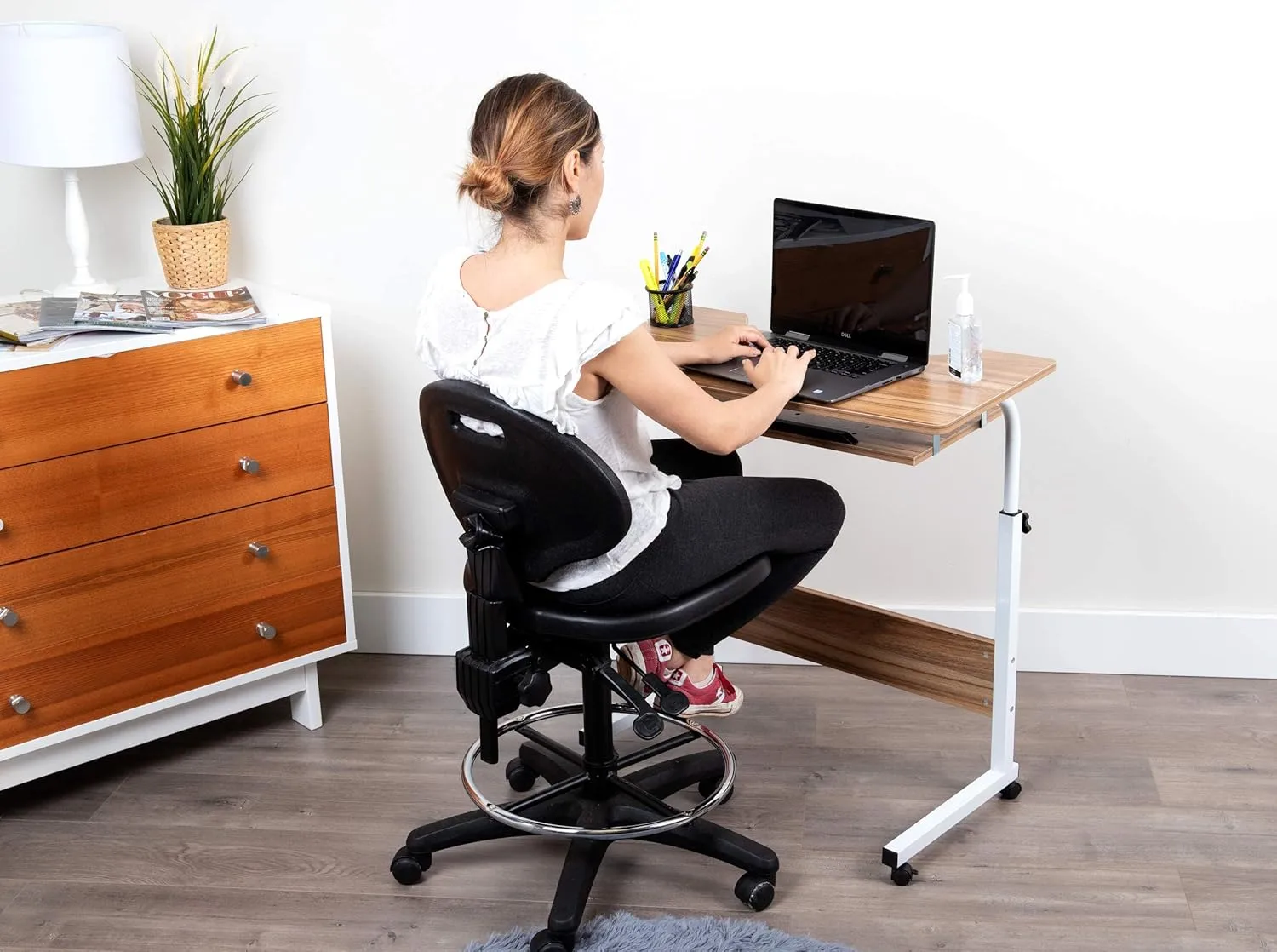 Mind Reader Standing Desk, Adjustable Height, Laptop Workstation, 33"H x 15.75"W x 21.75"L, MDF, Brown