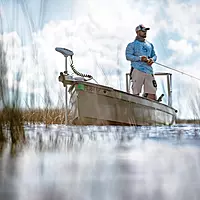 Minn Kota Riptide PowerDrive Bow-Mount Electric Trolling Motor with Micro Remote, 70 Lb. Thrust, 54 in. Shaft, Saltwater