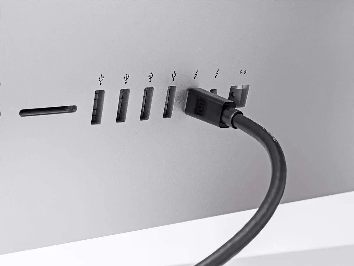 Monoprice Mini DisplayPort to HDTV Cable - 10 Feet, Supports Up to Full HD 1080P Resolution and 3D Video - Select Series