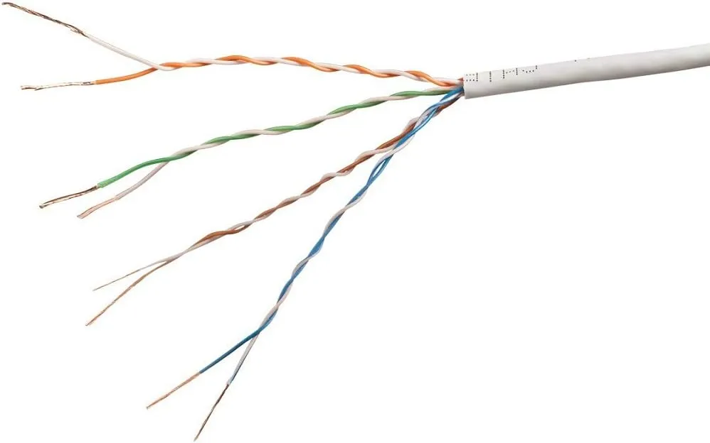 Monoprice SlimRun Cat6 UTP Ethernet Patch Cable 28AWG 550MHz Snagless