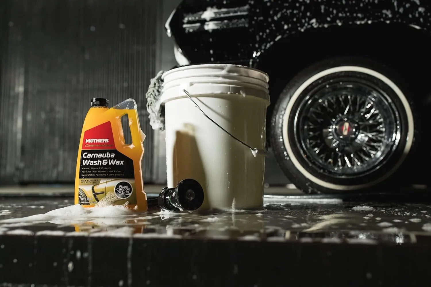 Mothers 05674 California Gold Carnauba Wash & Wax, 64 oz. 64 Fl Oz (Pack of 1)