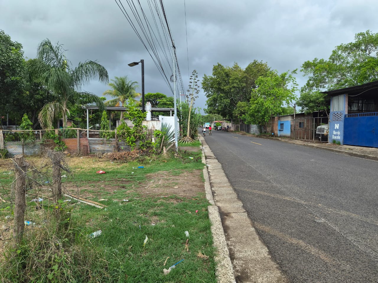 10017 Terreno en Venta en Hacienda Cara Sucia | 1,074 m²