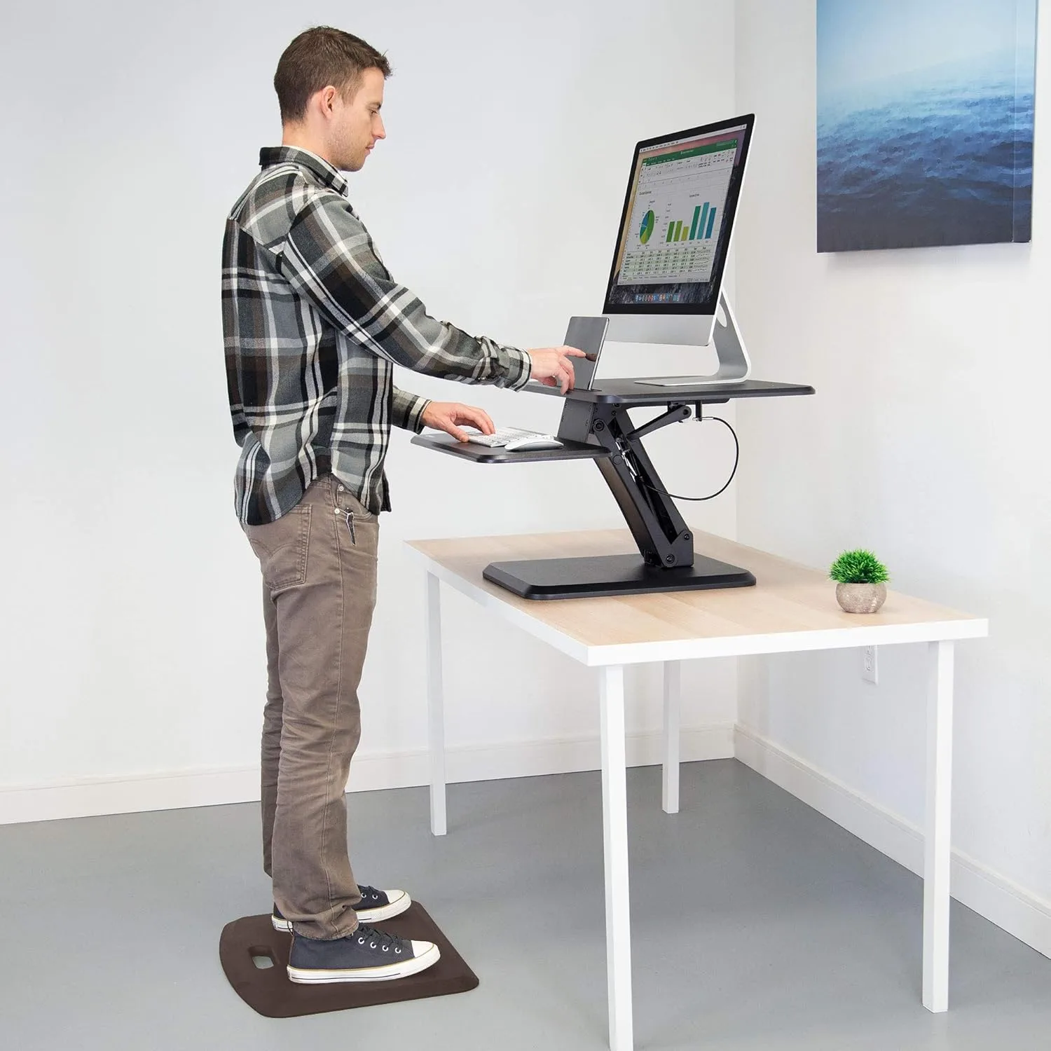Mount-It! Standing Desk Floor Mat | Brown Standing Comfort Mat for Standing Desk, Home, Office, Kitchen