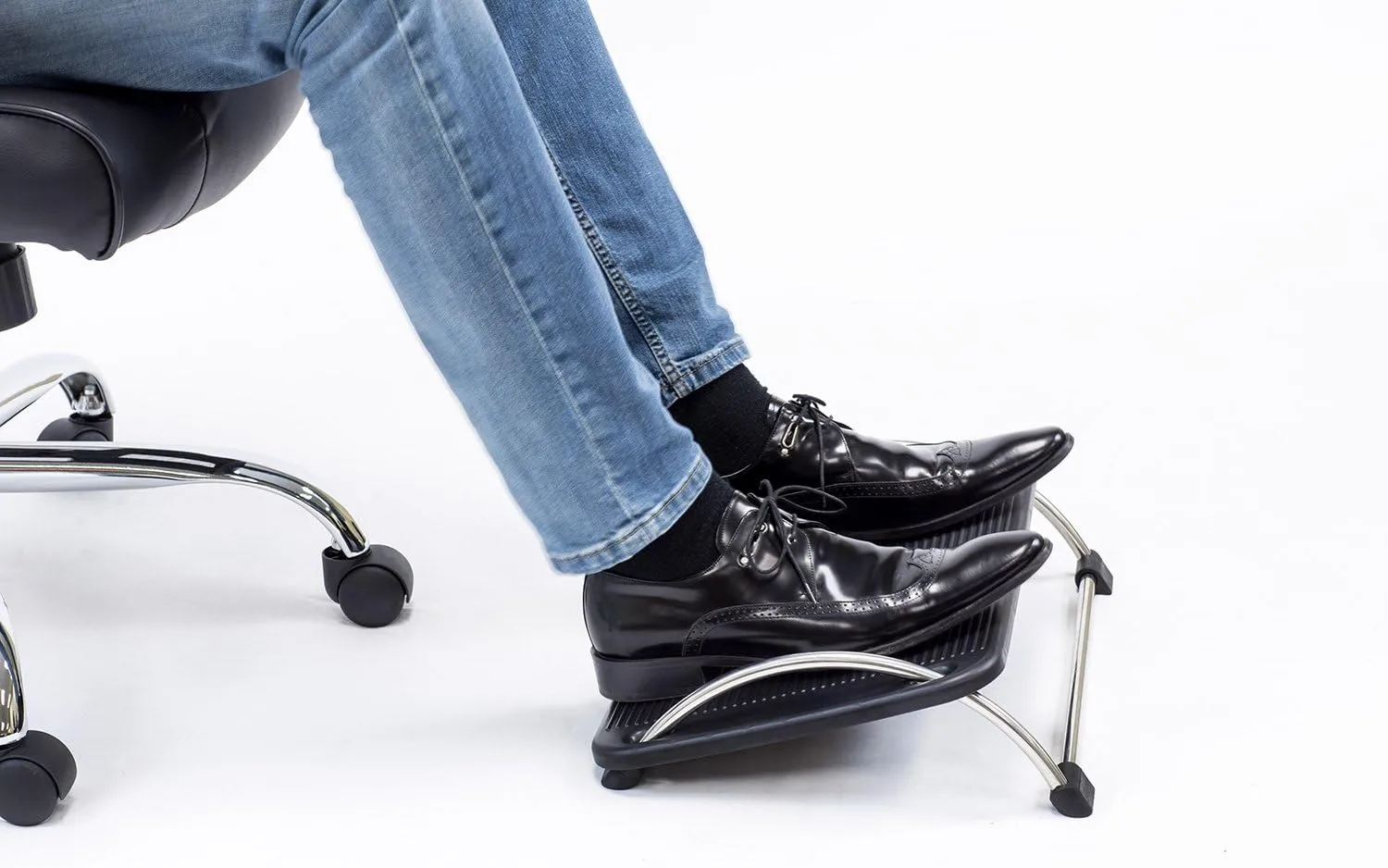 Mount-It! Tilting Footrest Under Desk | Ergonomic Office Foot Rest Adjustable | Computer Desk Foot Support | Large Platform