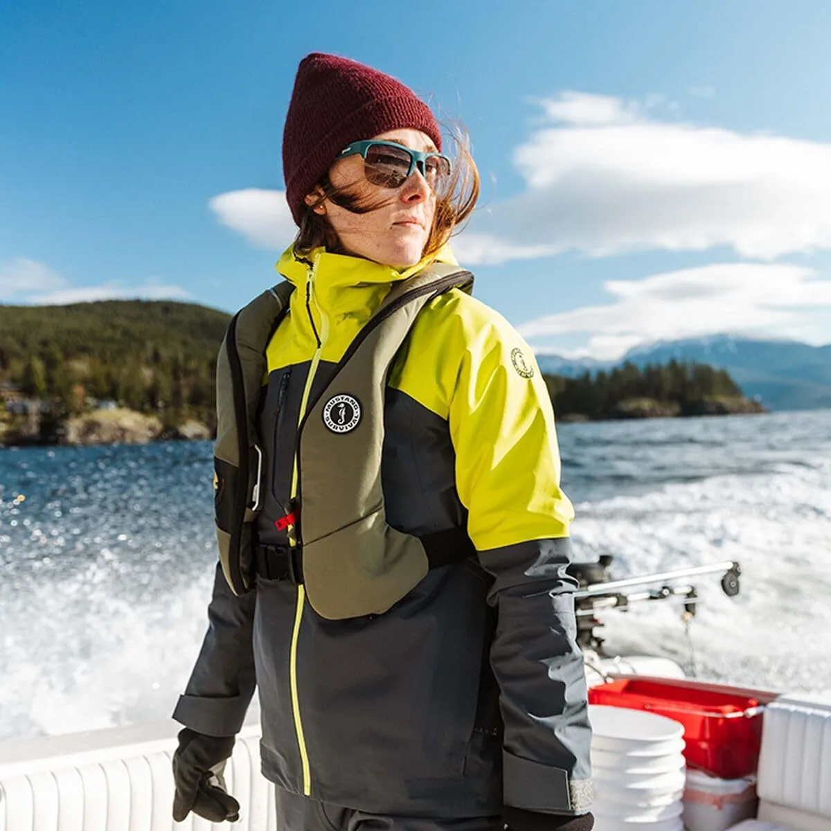 MUSTANG SURVIVAL Elite 120 Coastal Inflatable PFD