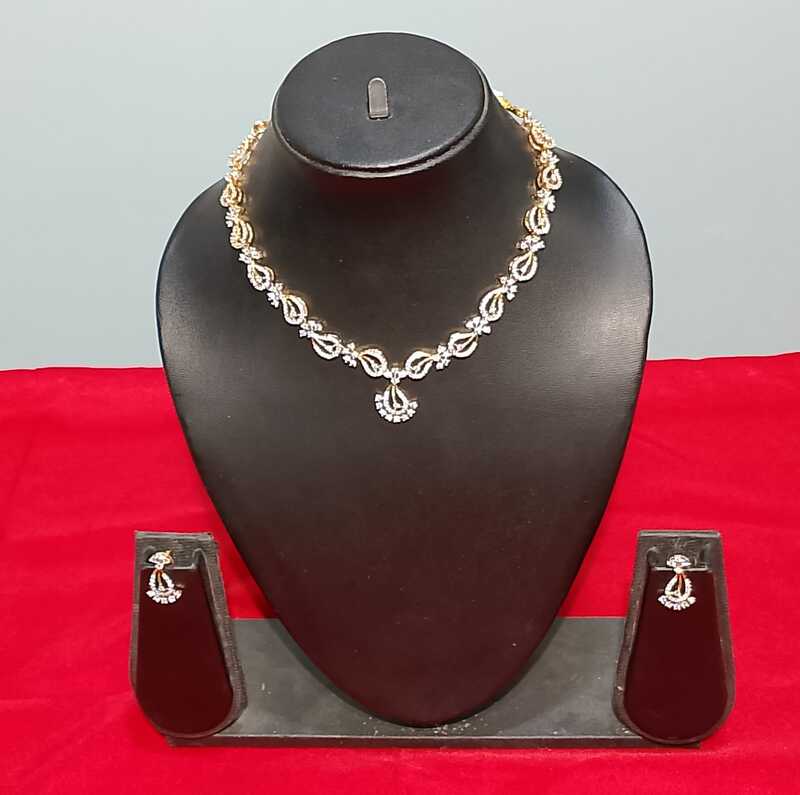 C022: Ready To Ship Beautiful Necklace Set