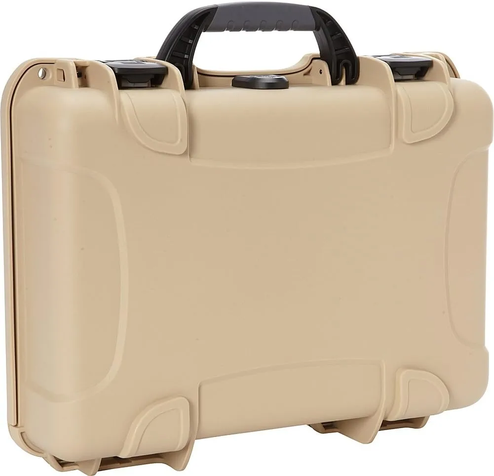 NANUK Nanuk 910 Professional Waterproof and Shockproof Case (Graphite)