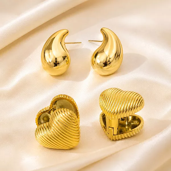 Golden Elegance Statement Earrings Set