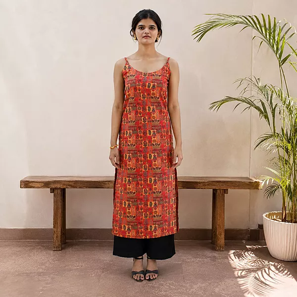 Women Rust Orange Geometric Printed Cotton Kurti Straight Fit Ethnic Wear | Navande