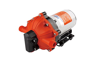 SEAFLO 51 Series Washdown Pump Kit With 7.5m Coiled Hose