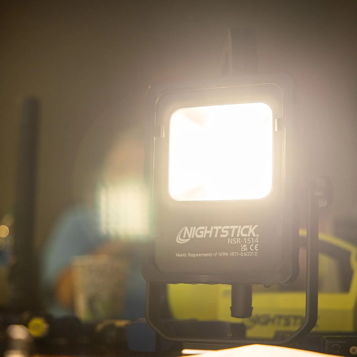 Nightstick NSR-1514 Rechargeable Led Area Light with Magnetic Baseblack