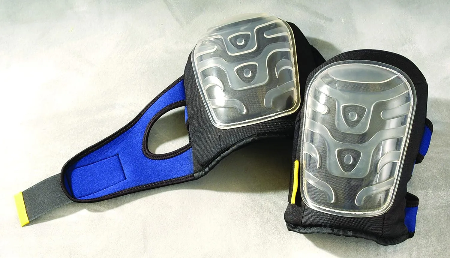 OccuNomix One Size Fits Most Silver Premium Foam Knee Pad, Clear/Blue Soft Flat Cap