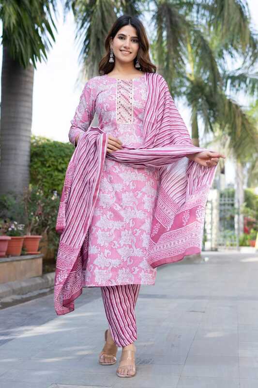 Odhani Pink Kurta Set