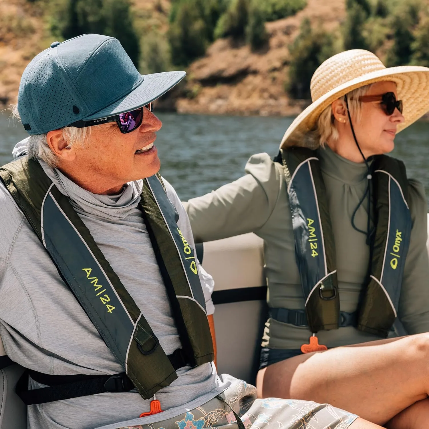 Onyx A/M-24 Automatic/Manual Inflatable Life Jacket
