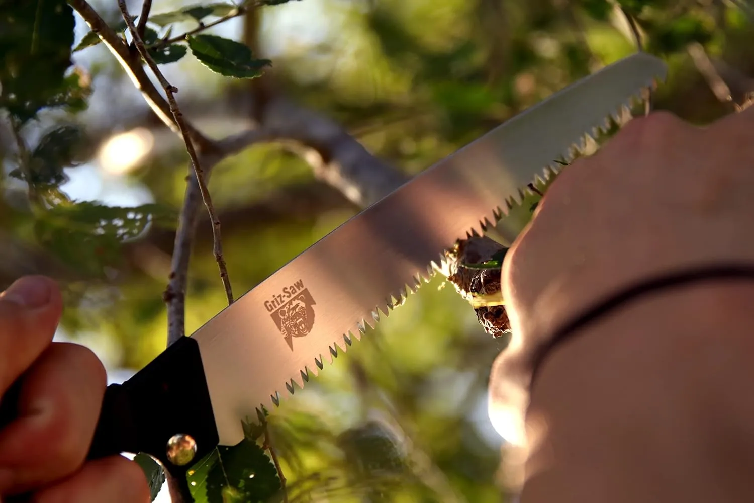 Outdoor Edge GrizSaw - Lightweight T-Handle Fixed Blade Outdoor-Hunting Saw with 8.0"