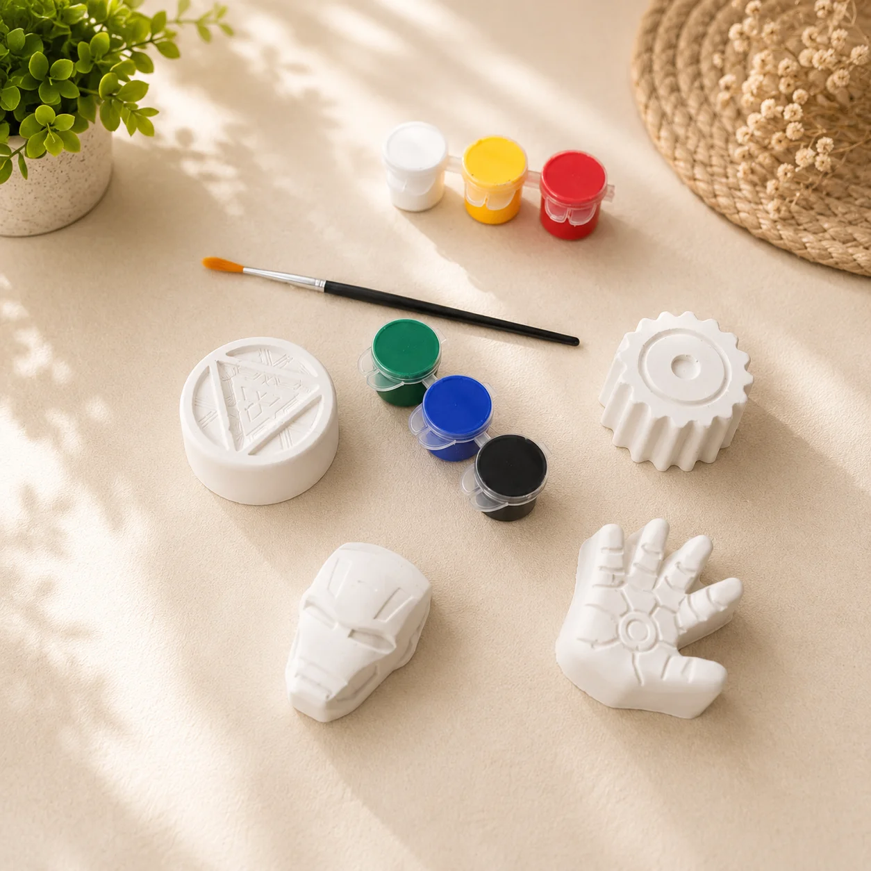 Tiny Paint Brush - Marvel Painting Kit