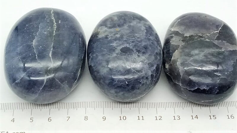 Iolite Palmstones (India)