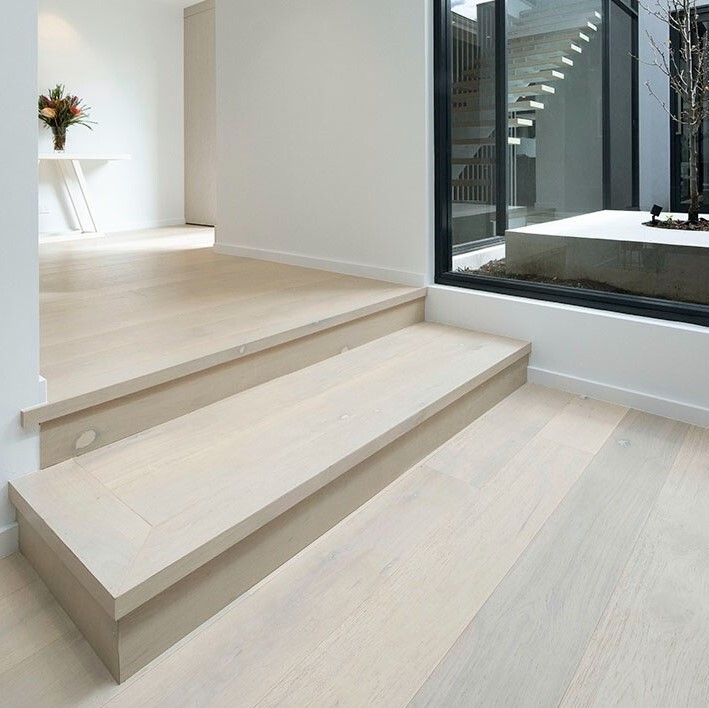 Parchet triplu stratificat OAK DUFOUR SELECT 12X60 cm