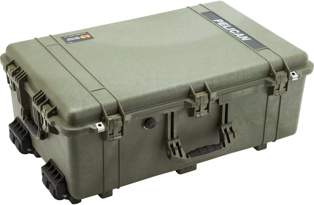 Pelican 1650 Protector Case with Wheels and Retractable Handle
