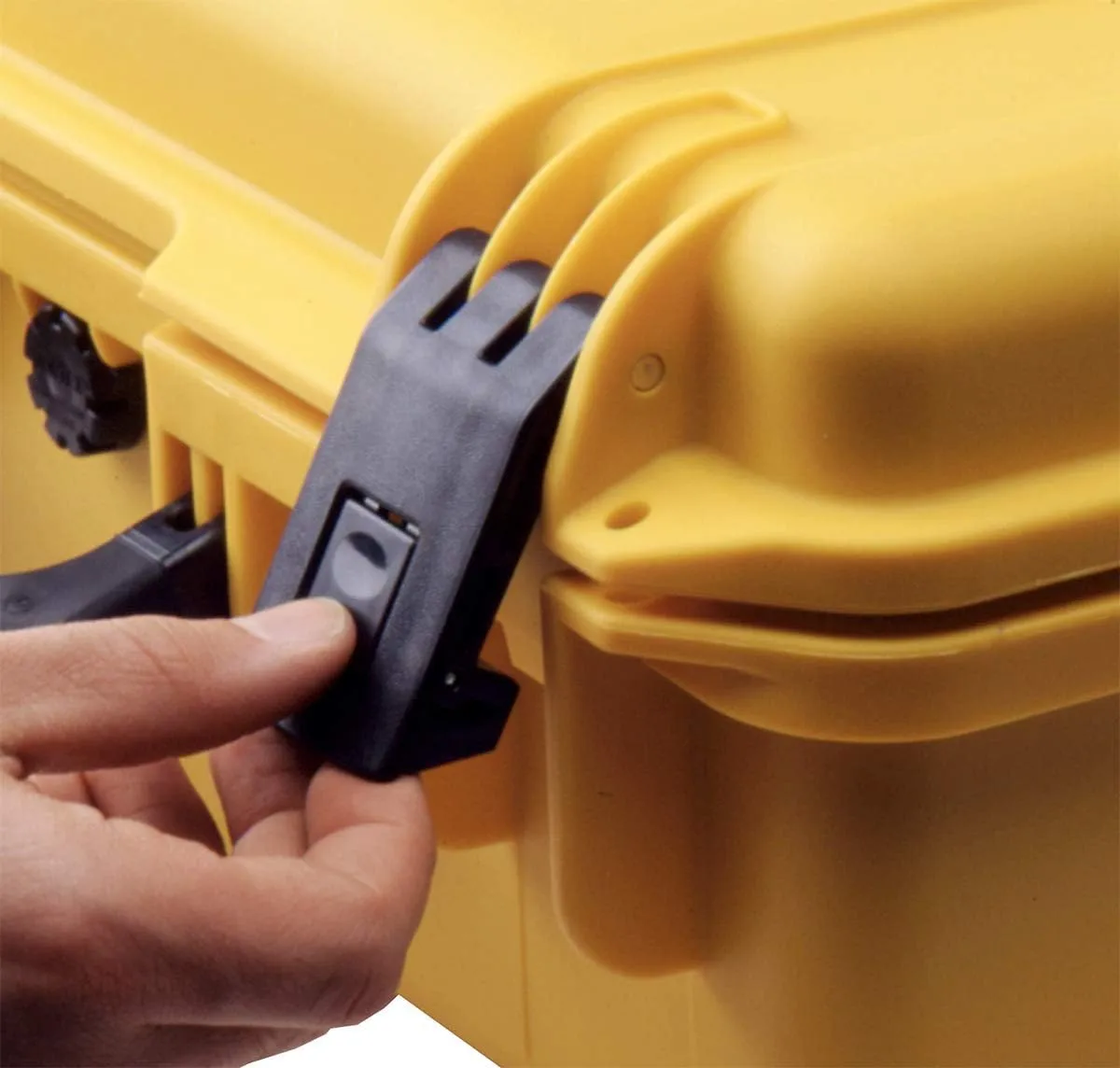 PELICAN Storm iM2700 Case with Foam Insert
