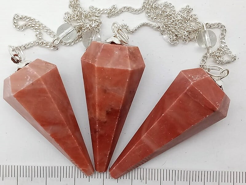 Jasper Pendulum (Candy Red)