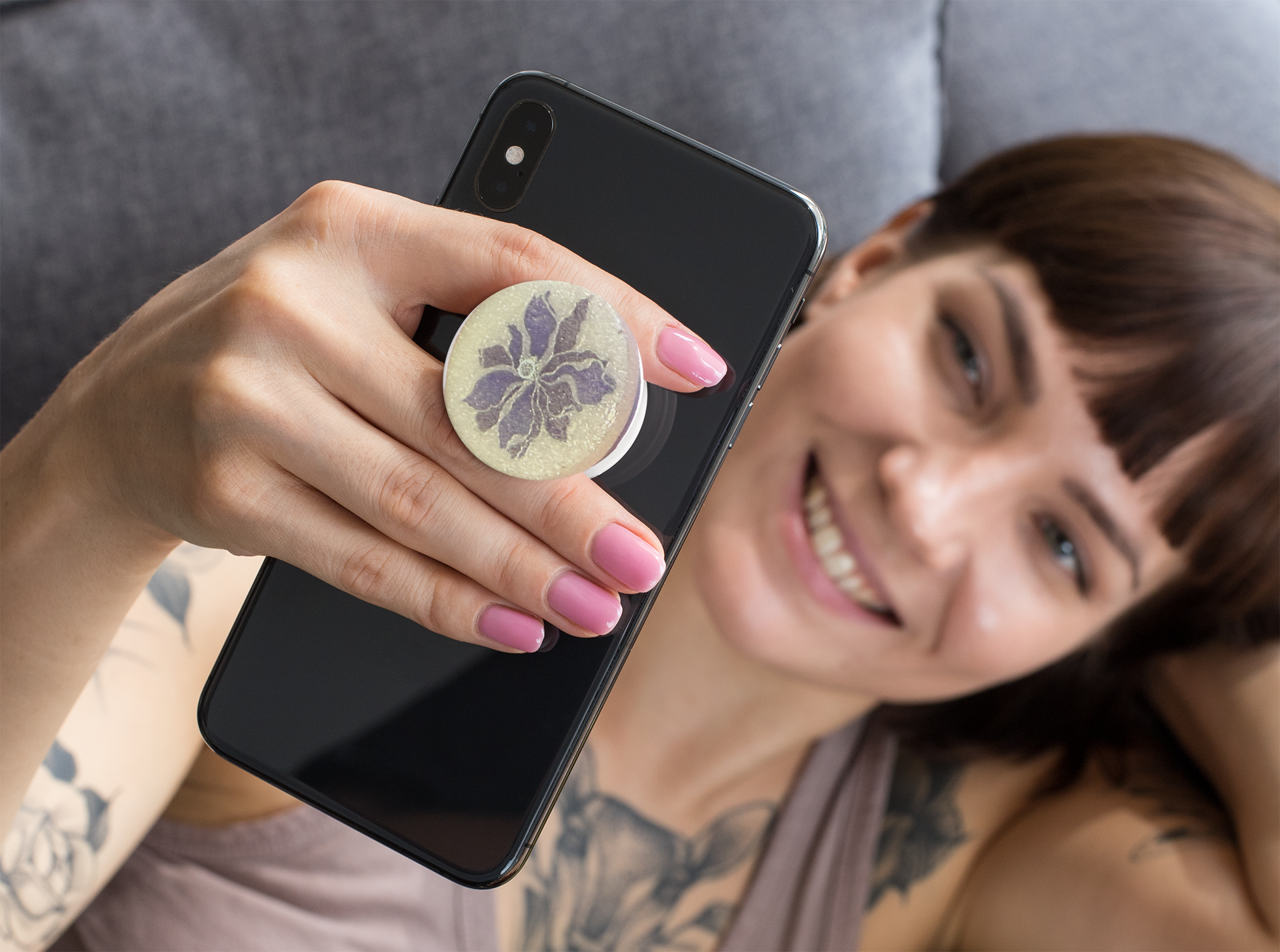 Pretty Purple & Silver Flower Phone Pop