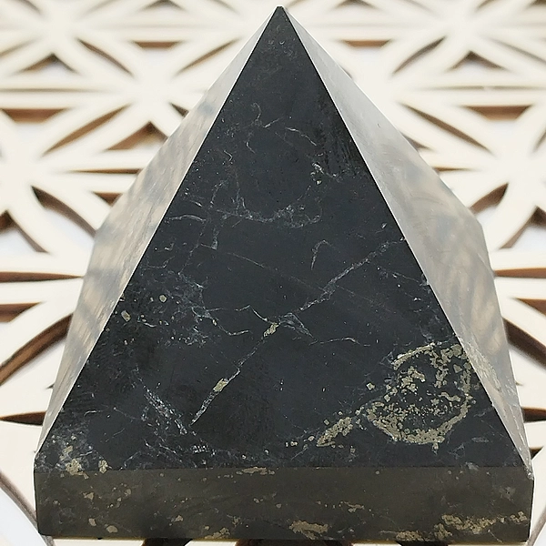 Piramide de Shungita