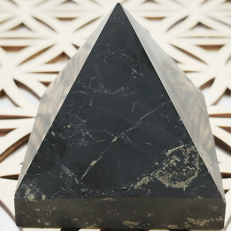 Piramide de Shungita