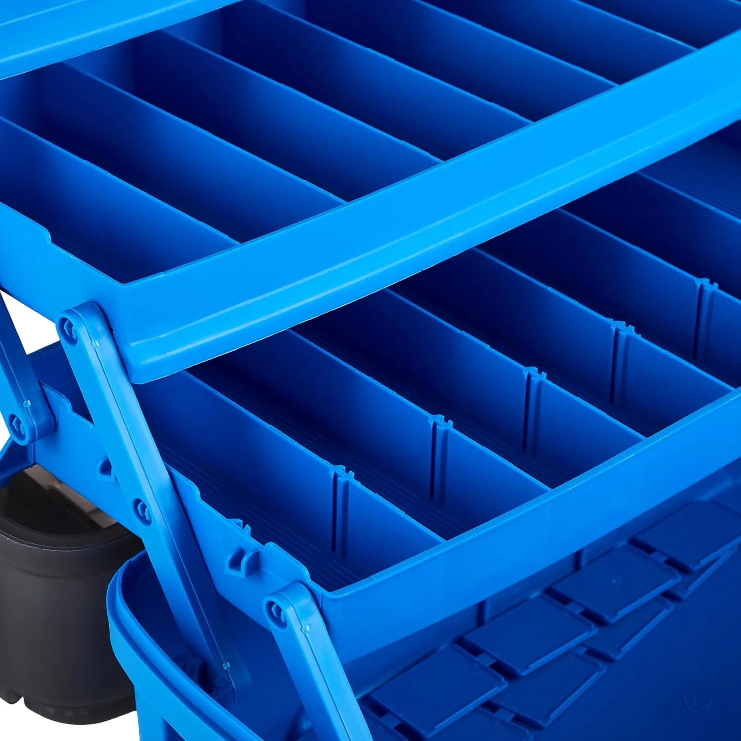 PLANO Cantilever Tackle Box with Dual Top Access