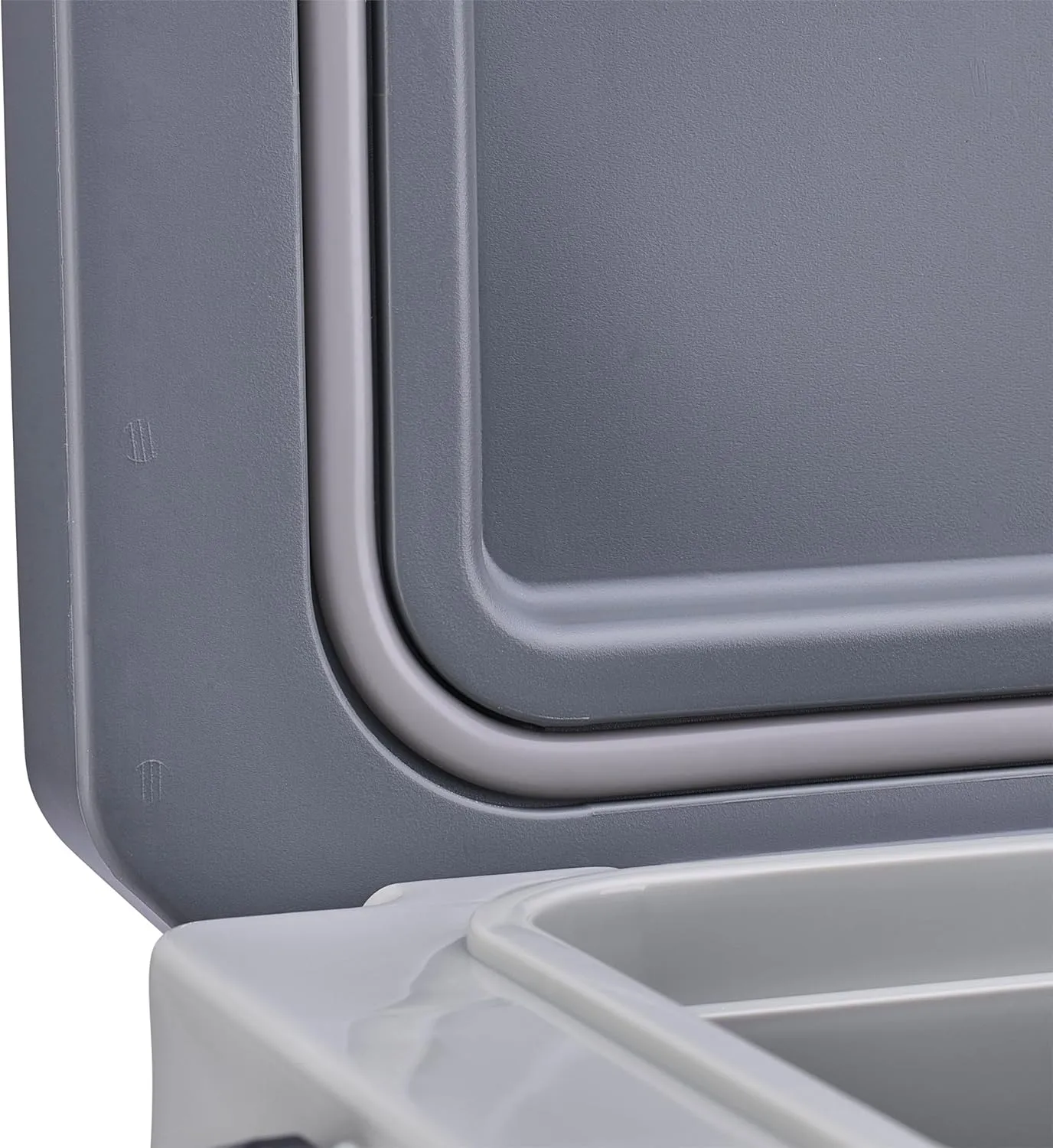 PLANO Frost Cooler - Insulated Cooler