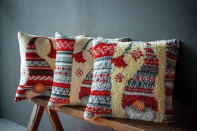 Kit Latch Hook Cuscino con Elfo Natale Kit Latch Hook Cuscino con Elfo Natale