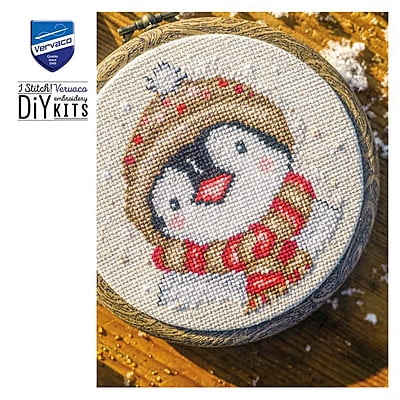 Kit Punto Croce 3 Decorazioni Natale con cornice Kit Punto Croce 3 Decorazioni Natale con cornice