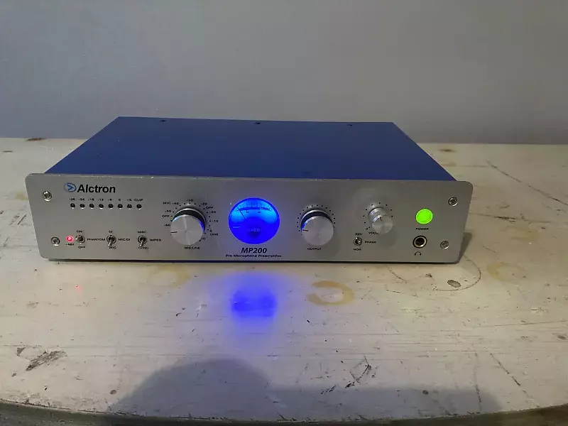 Alctron MP200 'NEVE' style preamp Alctron MP200 'NEVE' style preamp