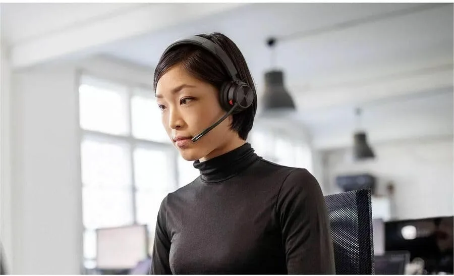 Poly Savi 7300 Office 7320 Wireless DECT Stereo Headset – Noise-Cancelling Microphone