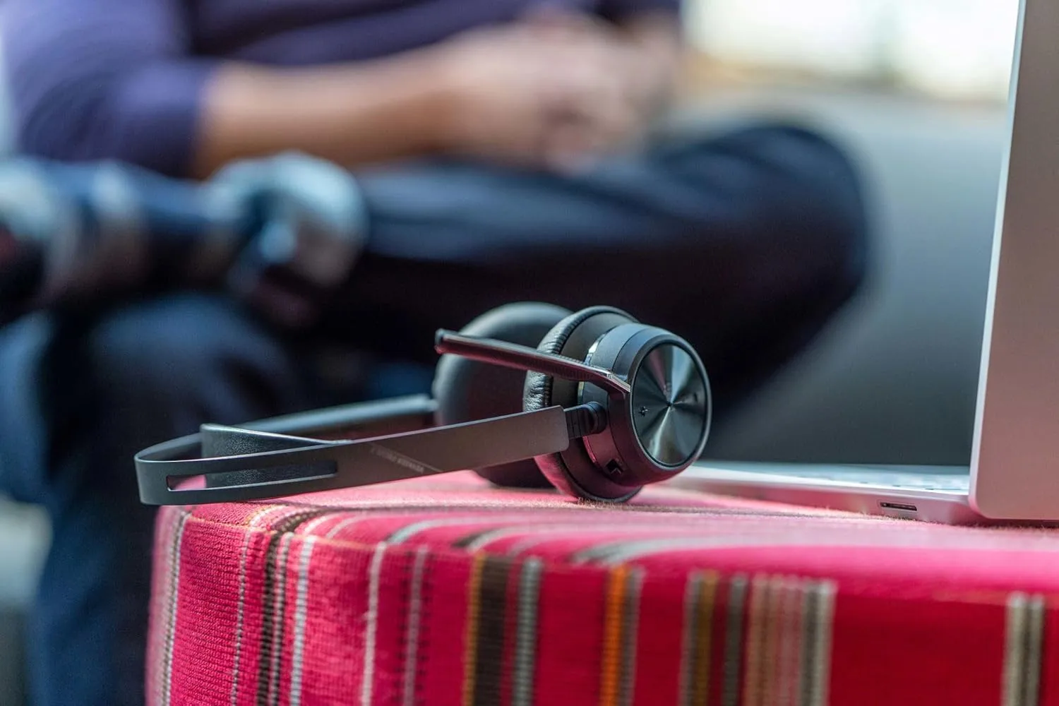 Poly Voyager Focus 2 Headset - USB-C with USB-C/A Adapter