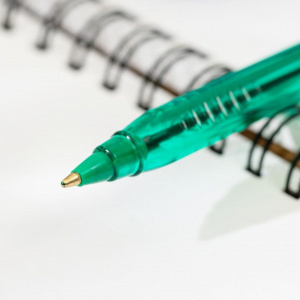 DELI Q19 TRANS.BIROS 1.0MM GREEN