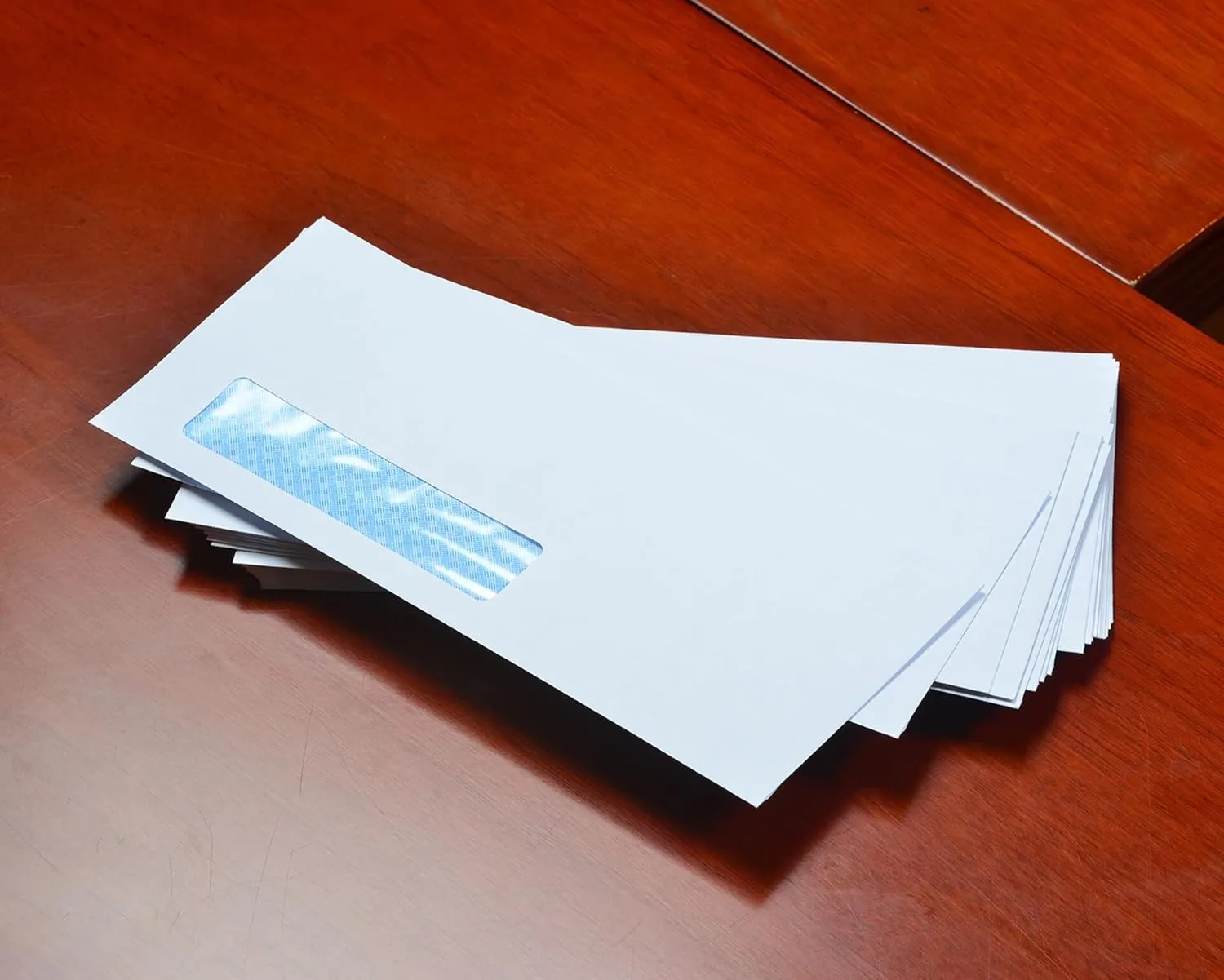 Quality Park Healthcare Claim Form #10 1/2 Envelopes, 1 Window, CMS-1500, Self Seal, Privacy Security Tint, 4-1/2 x 9-1/2 Inches, 24 lb White, 500/Box (QUA21438)