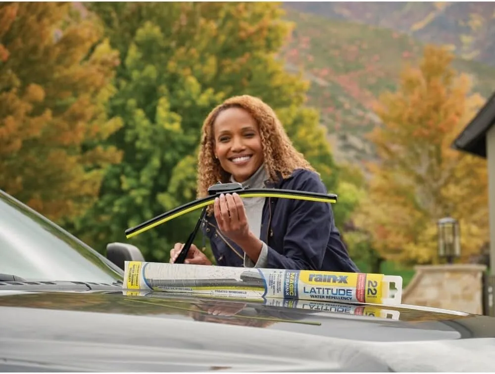 Rain-X Latitude Water Repellency Wiper Blade