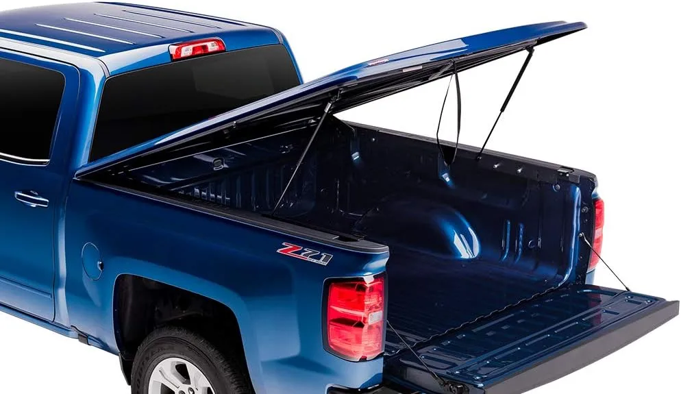 RealTruck UnderCover LUX One-Piece Painted Tonneau Cover UC3096L-KXJ for 2019-2024 Ram 1500 5.7ft Bed (Diamond Black)