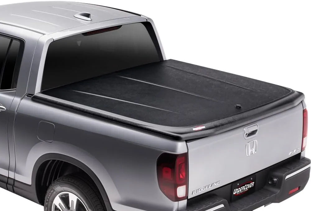 RealTruck UnderCover SE One-Piece Truck Bed Tonneau Cover | UC8016 | Fits 2017 - 2022 Honda Ridgeline 5' Bed (60")