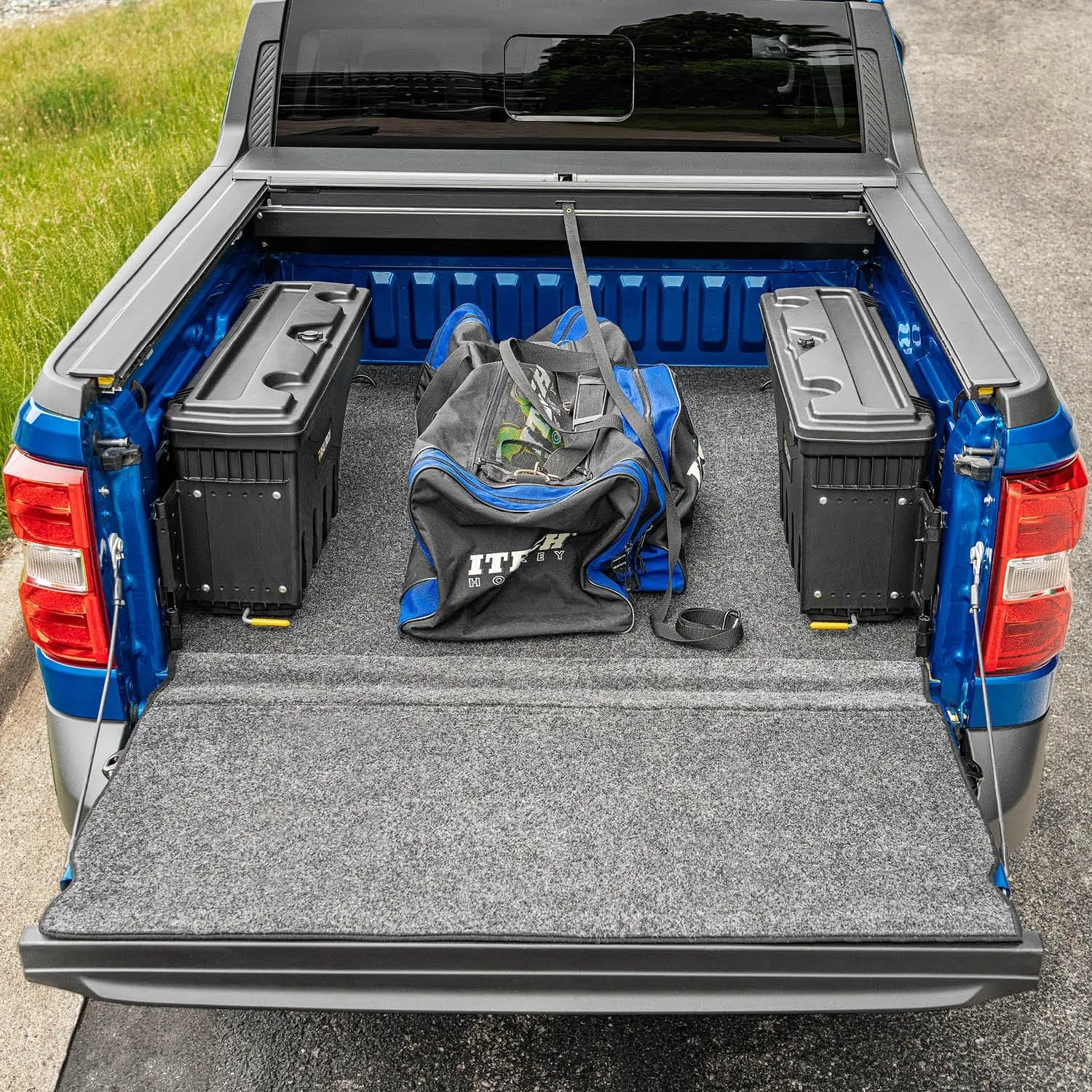 REALTRUCK UnderCover SwingCase Truck Bed Storage Box SC502 - Fits 2016-2025 Nissan Titan