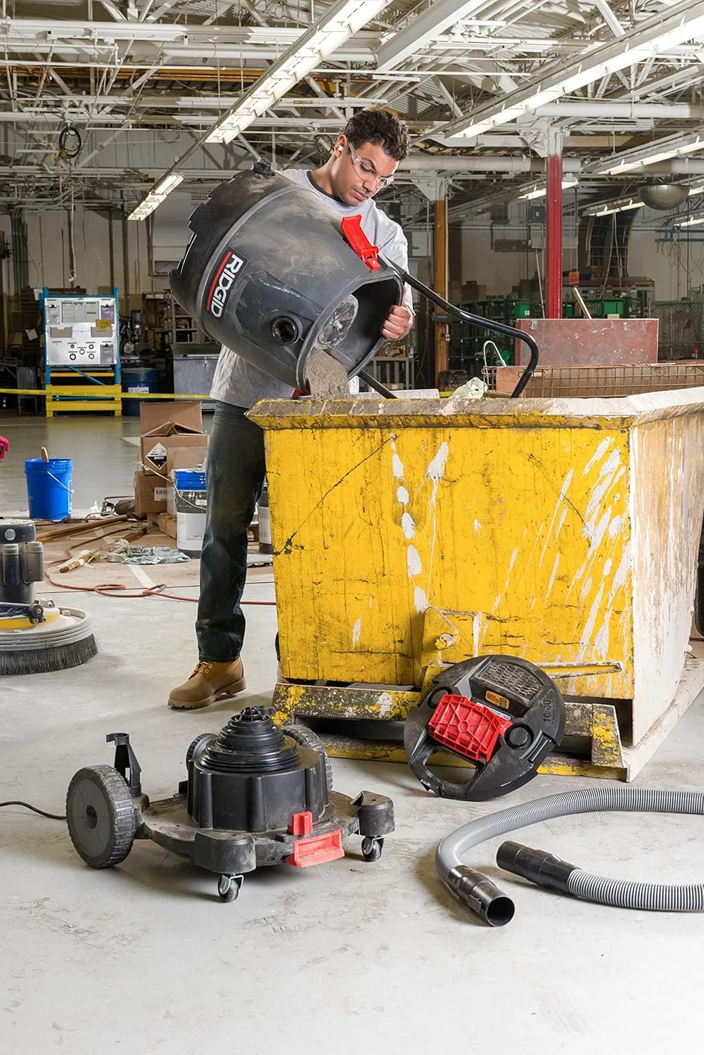RIDGID 50338 1650RV Motor-on-Bottom Wet Dry Vacuum, 16-Gallon Shop Vacuum with Cart, 6.5 Peak HP Motor, Large Wheels