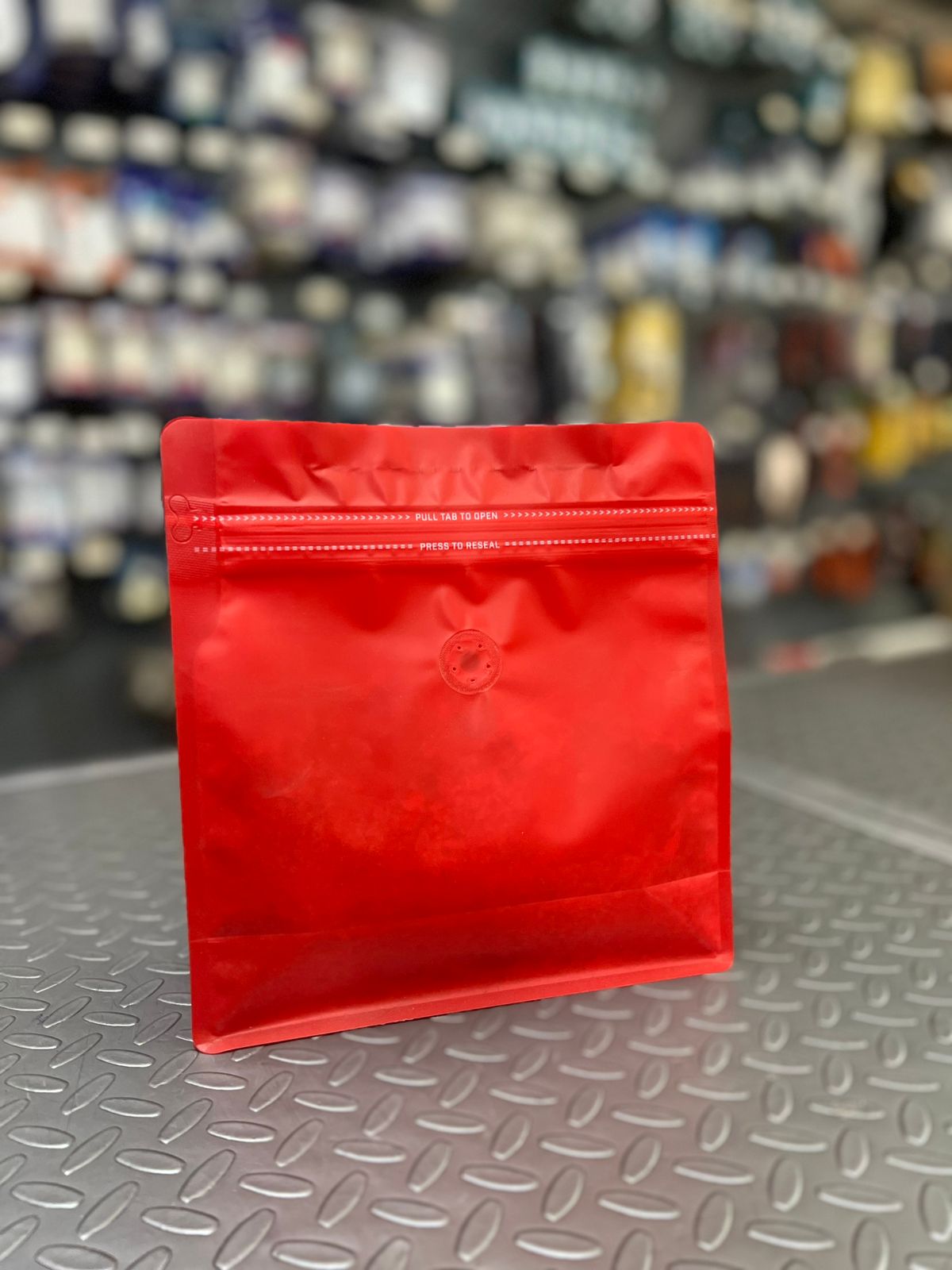Bolsa para Cafe Ancha 1lb con Ziplock y Filtro Roja