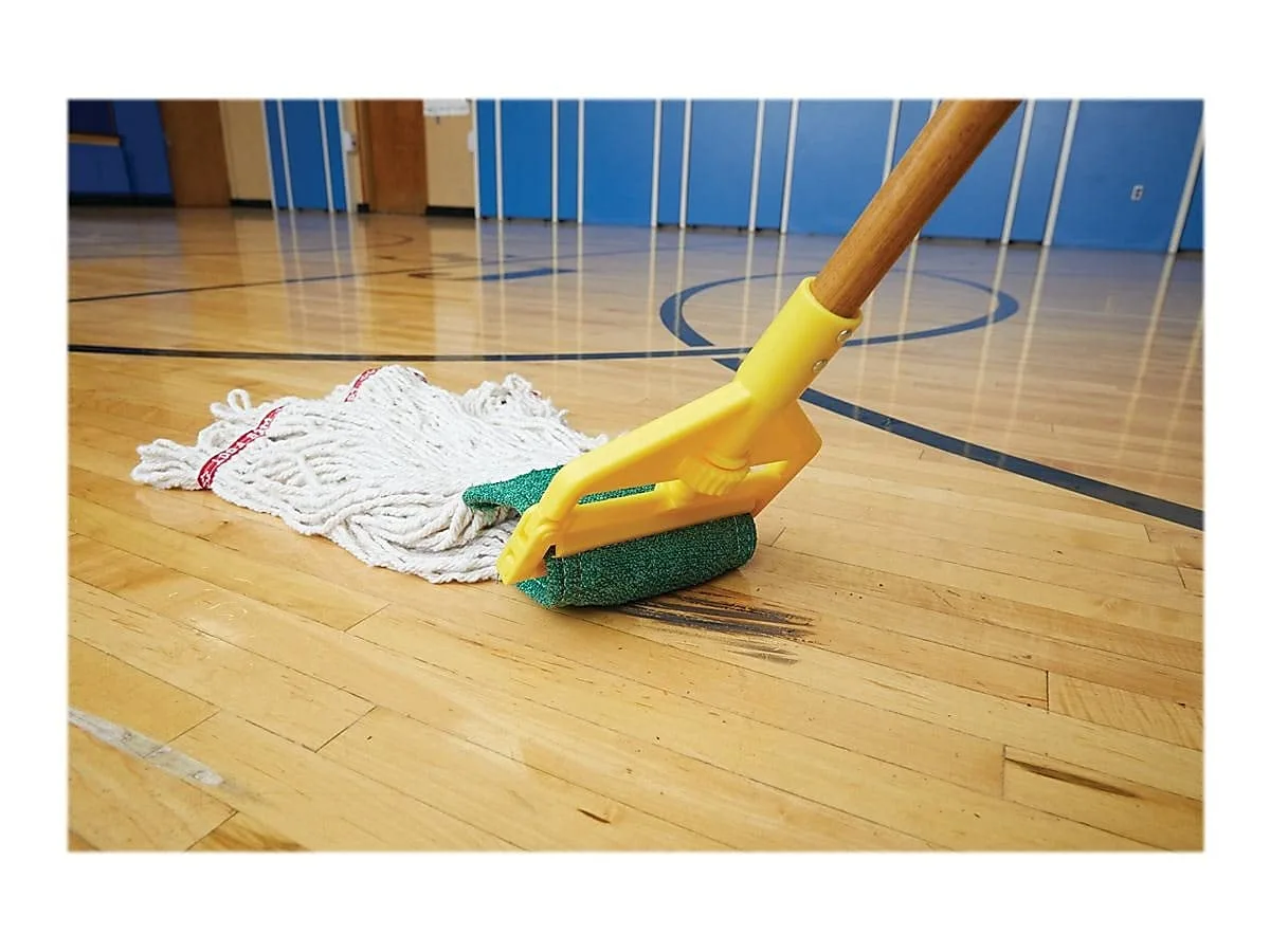Rubbermaid Commercial Products Invader 60" Wood Wet Mop Handle, Natural, for Professional/Industrial Floor Cleaning