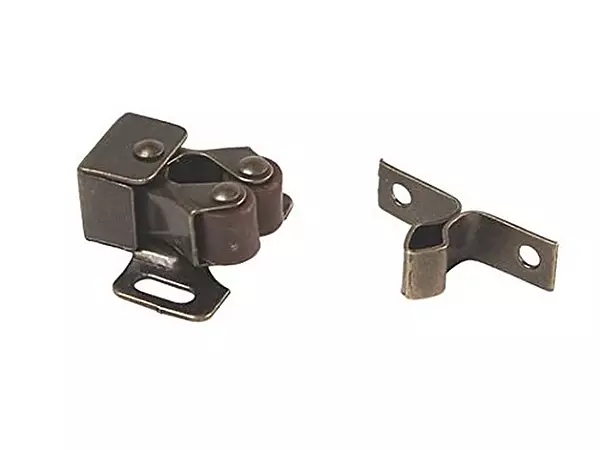 RV Designer H201, Roller Catch with Prong, Antique Brass, 2 Per Pack, Cabinet Hardware