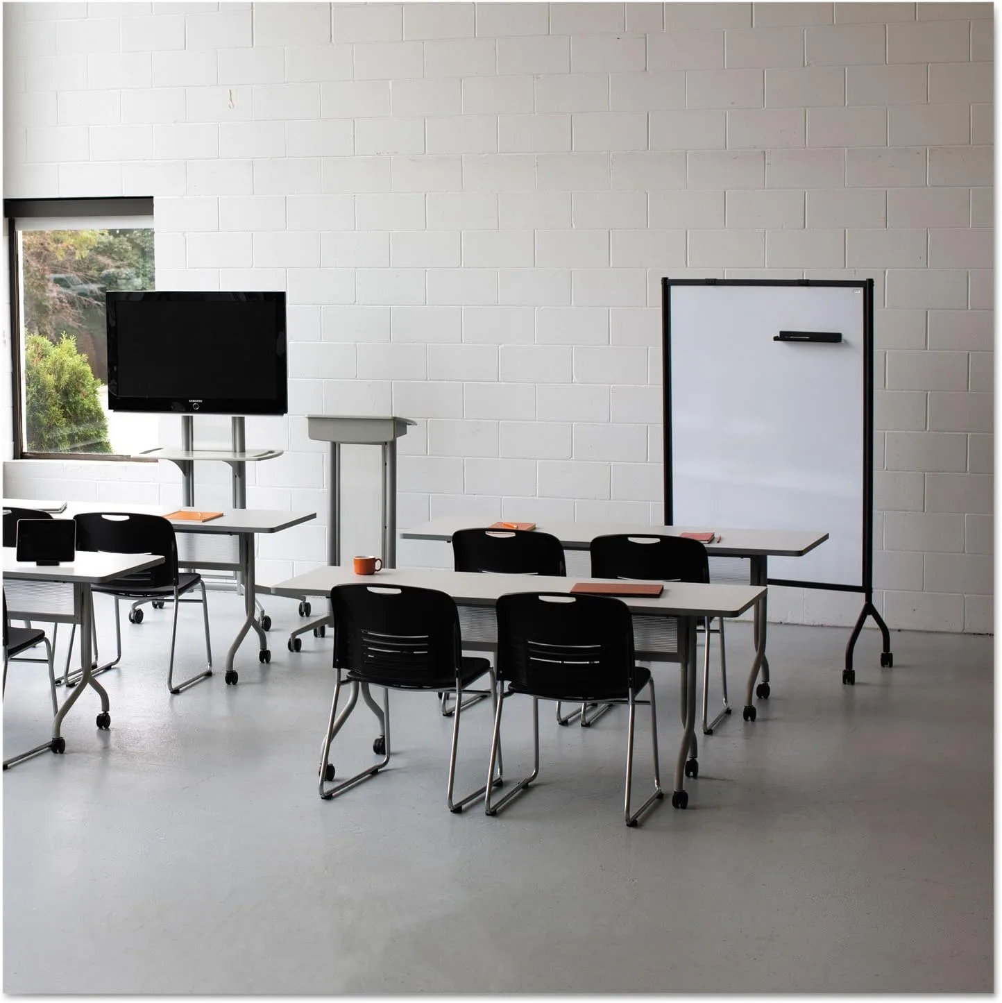 SAFCO Impromptu Full Whiteboard Screen Double-Sided Magnetic Mobile Dry Erase Board