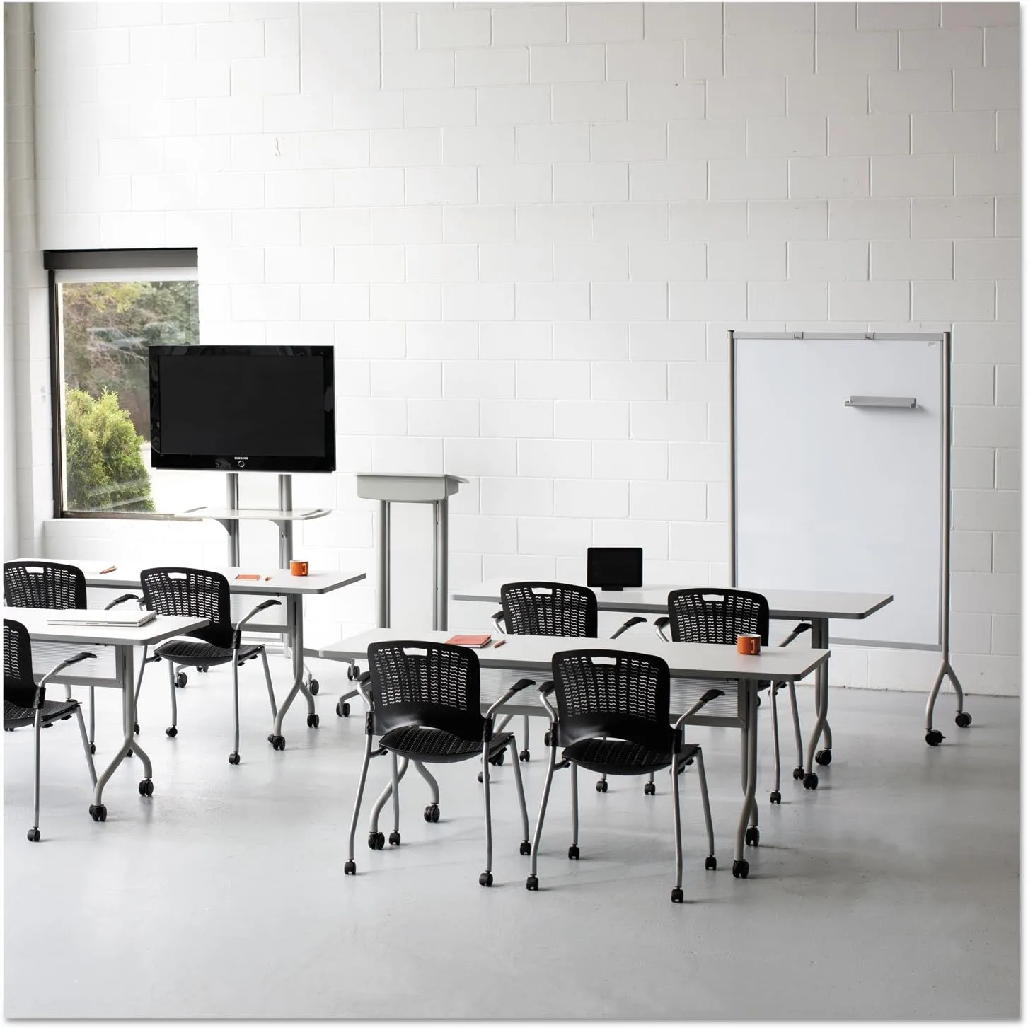 SAFCO Impromptu Full Whiteboard Screen Double-Sided Magnetic Mobile Dry Erase Board