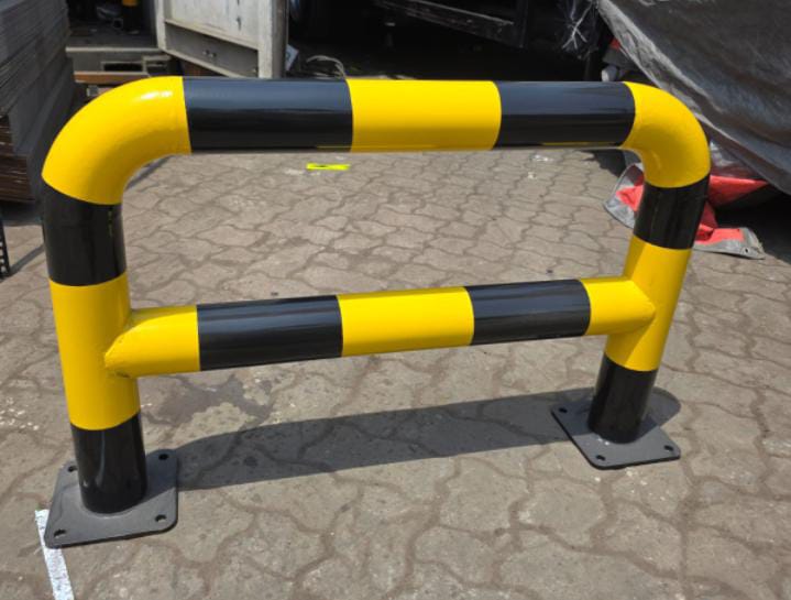 Safety Barrier 230cmL x 60cmHT x 3"