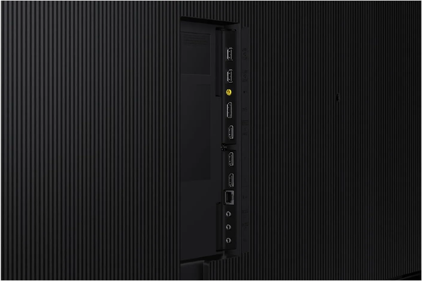 SAMSUNG QHC Series 4K UHD Commercial Display