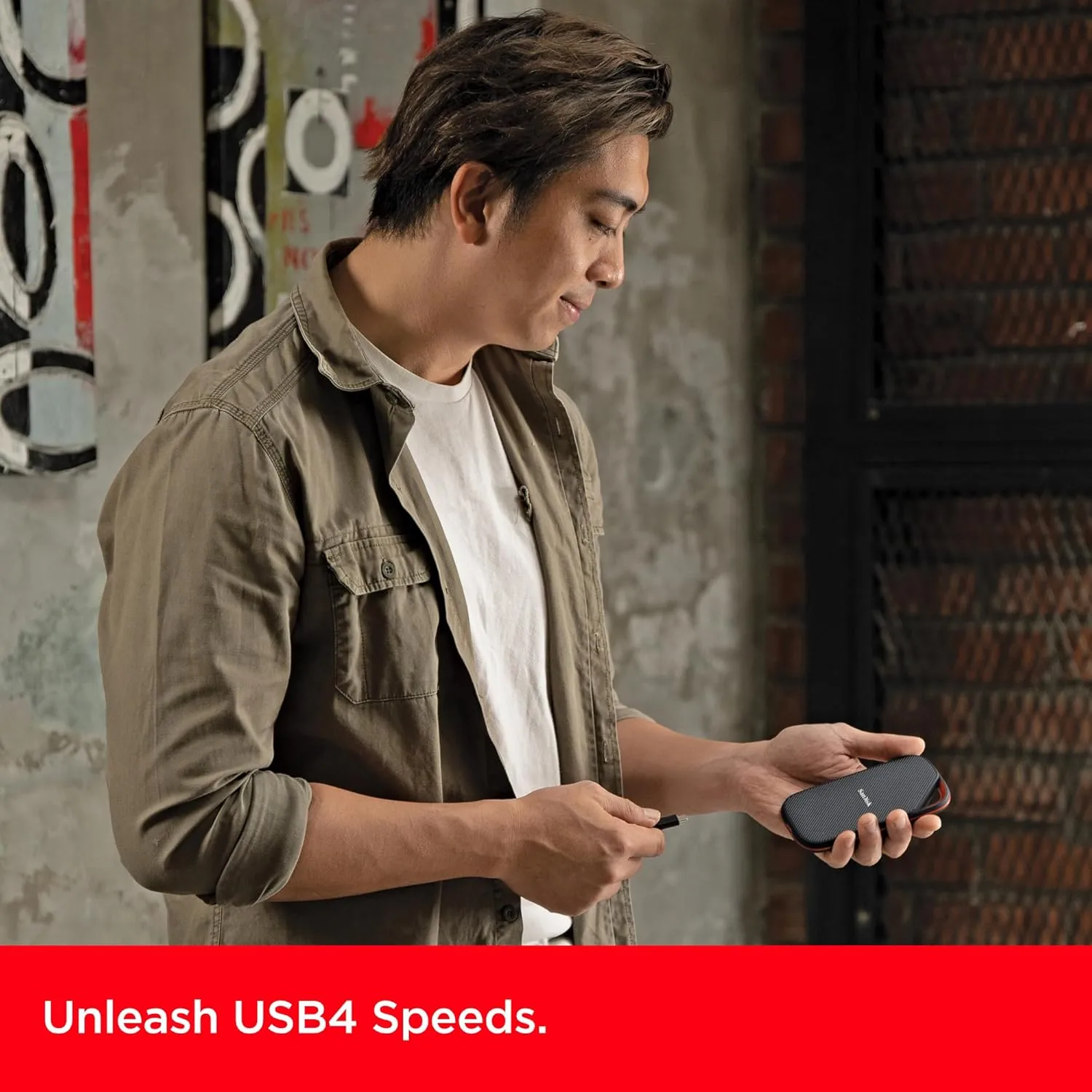 SanDisk Extreme PRO 2TB Portable SSD (USB4) — 3800 MB/s, IP65